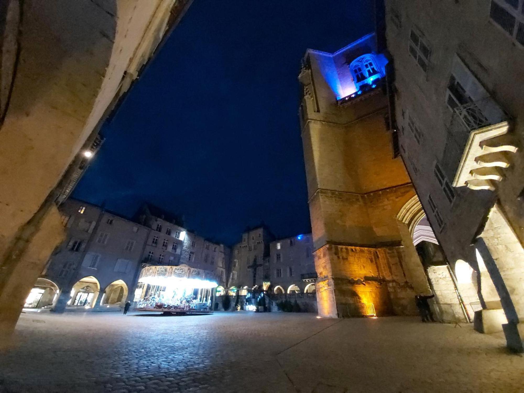 Le Saint-Georges Apartment Villefranche-de-Rouergue Bagian luar foto